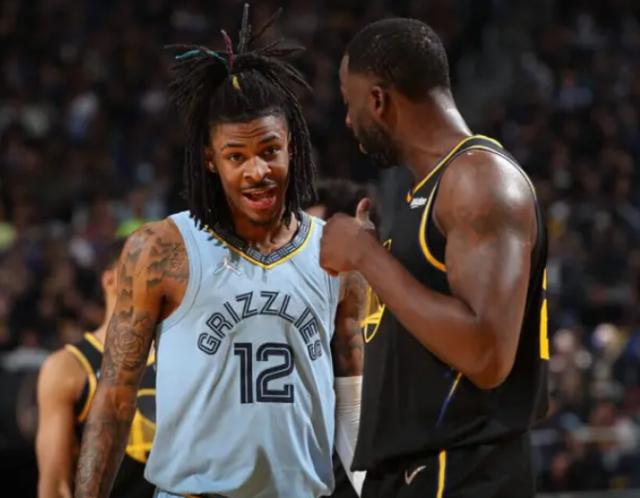 b体育直播-勇士回到主场强势反弹 湾区142分巨浪淹没灰熊