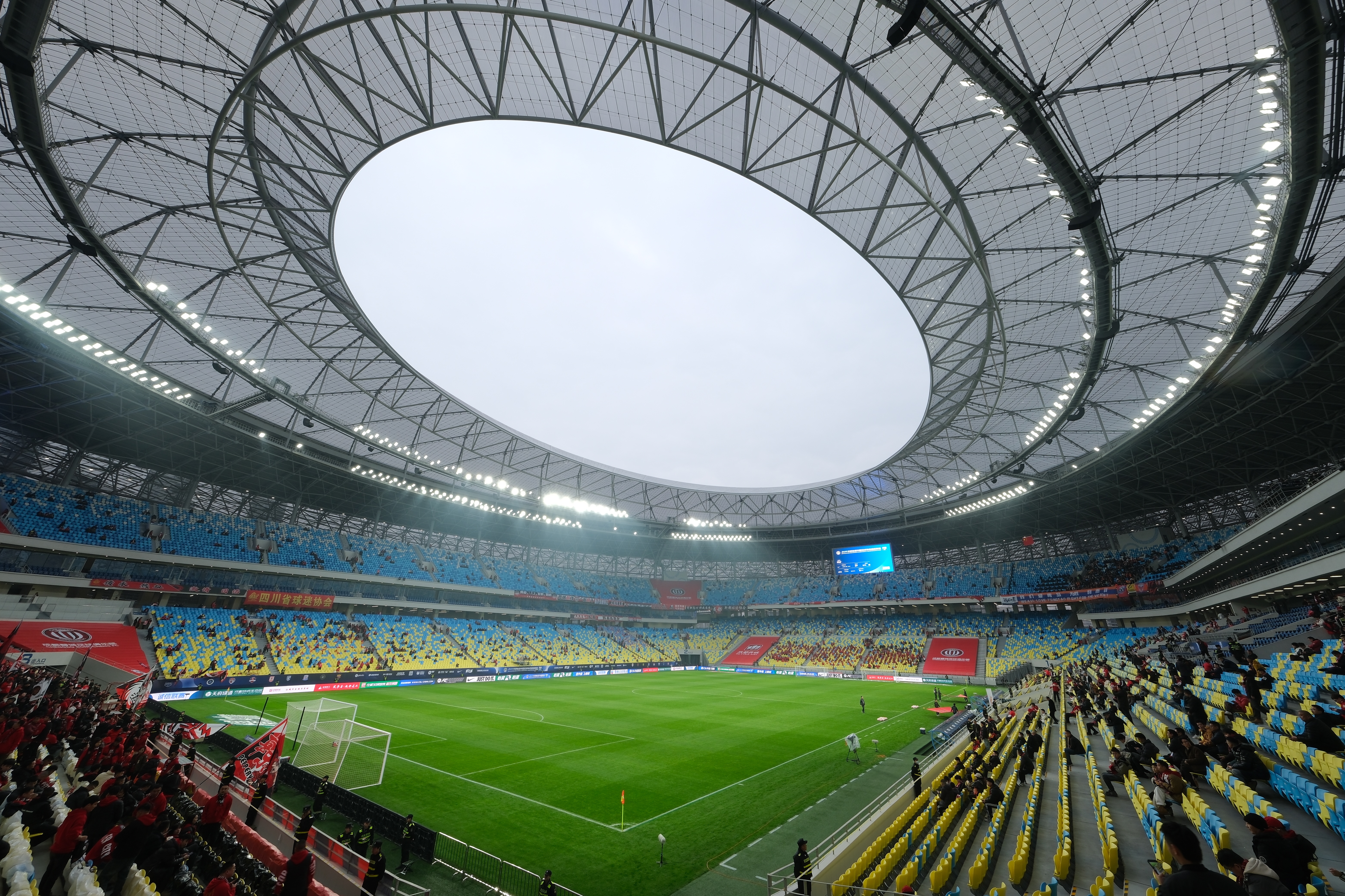 bsport体育最新版官方入口-直播吧：成都蓉城和云南玉昆有意申办新赛季中超开幕活动